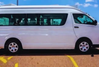 maxi-Taxi-Victoria